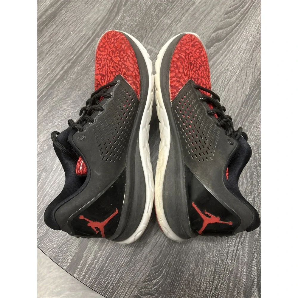 Jordan Trainer ST Shoes Mens Size 9.5 Team Red Black Athletic Sneaker 820253-002